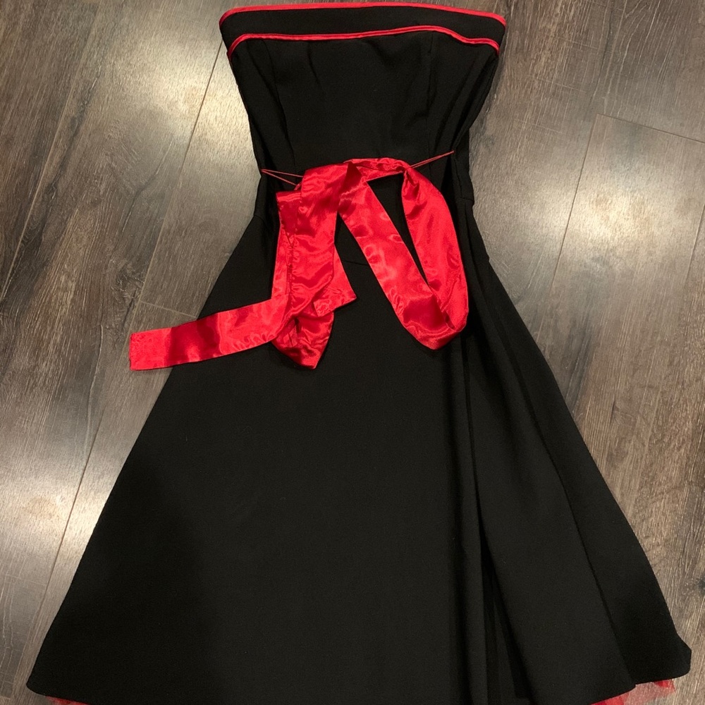 Strapless dress